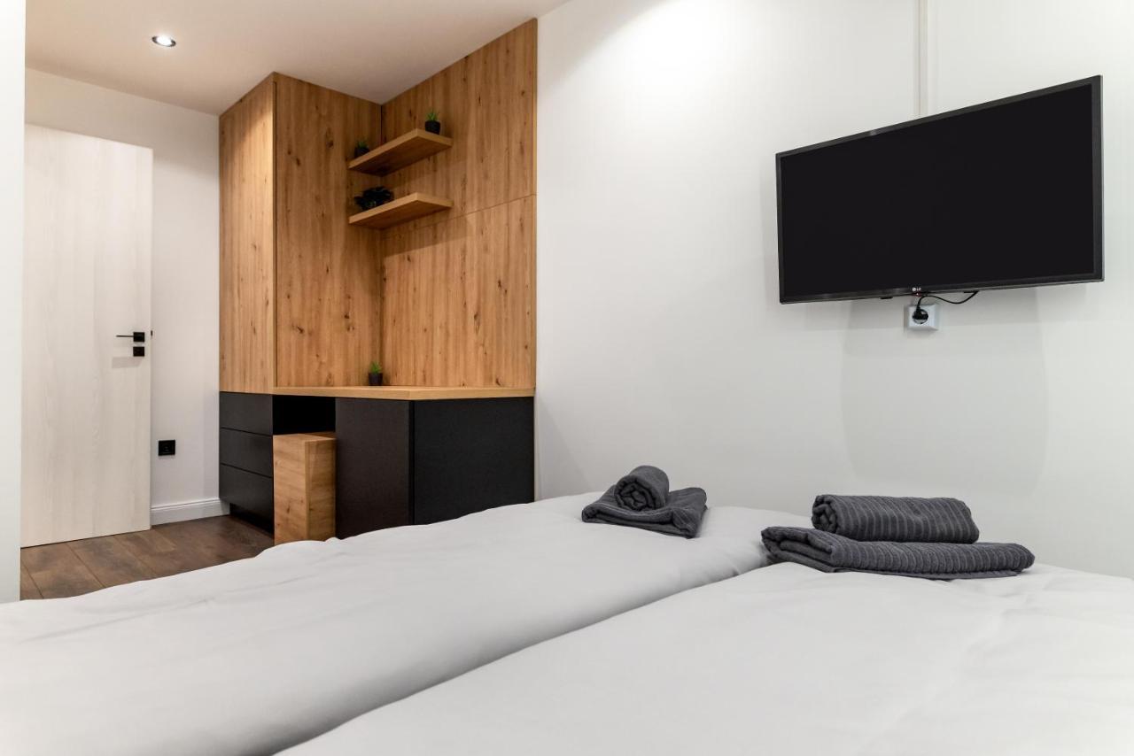 בודפשט Downtown Luxury By Stlcz With 2 Bathrooms מראה חיצוני תמונה