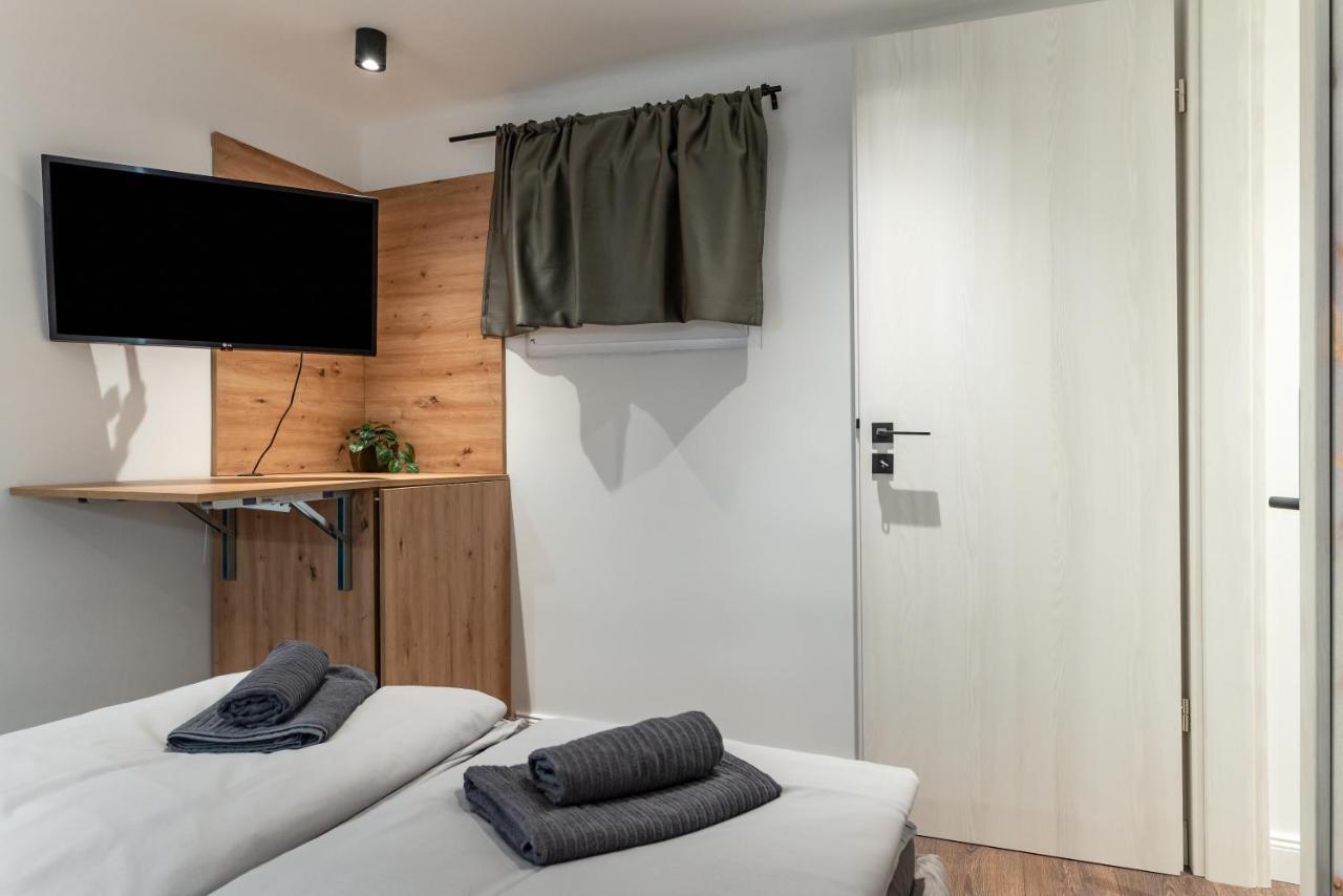 בודפשט Downtown Luxury By Stlcz With 2 Bathrooms מראה חיצוני תמונה