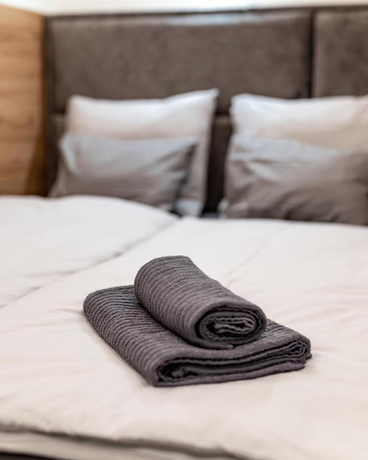 בודפשט Downtown Luxury By Stlcz With 2 Bathrooms מראה חיצוני תמונה